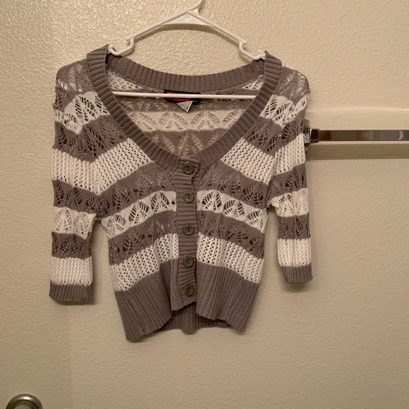 Cardigan - Picture 2 of 3